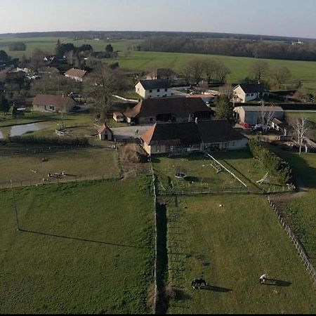 Hotel La Ferme De La Chassagne Devrouze Zewnętrze zdjęcie